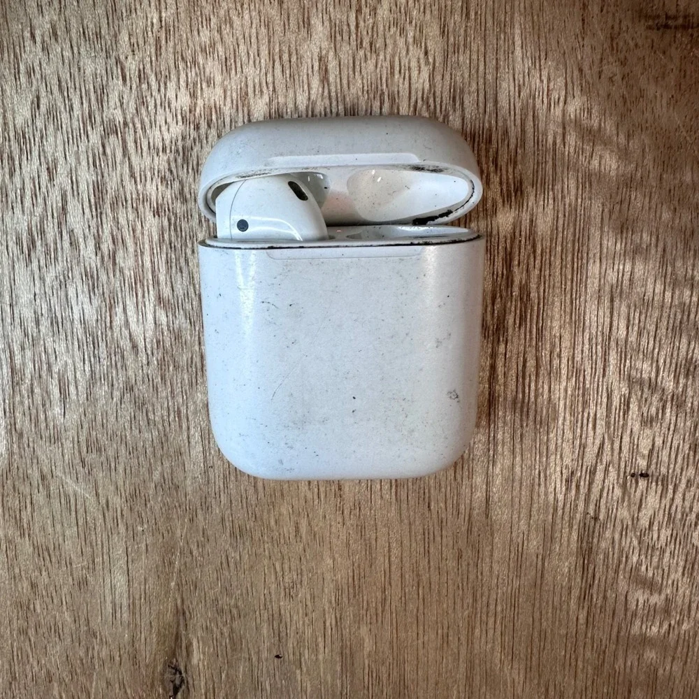 Apple airpods 1st